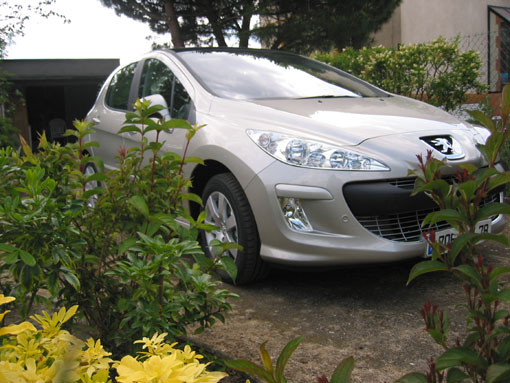 http://www.forum-peugeot.com/Forum/mesimages/23336/Peugeot 308 b.jpg